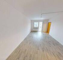 Große Balkonwohnung mit Einbauküche - Chemnitz Borna-Heinersdorf