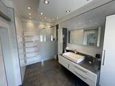 Modernes Badezimmer - 