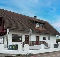 Ab sofort verfügbar: Einfamilienhaus mit idyllischem Garten und Garage in Ingolstadt OT Mailing