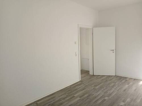 Wohn-Essbereich - 4 Zimmer Etagenwohnung zur Miete in Winnenden