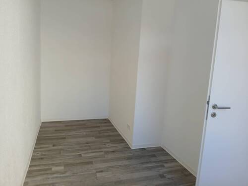 Zimmer 1 - 