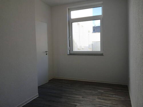 Zimmer 1 - 