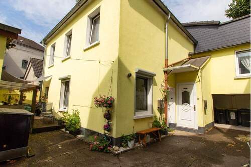 3. Eingang Wohnung EG - 1 Zimmer Mehrfamilienhaus, Wohnhaus zum Kaufen in Castrop-Rauxel