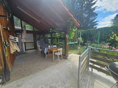 überdachter Freisitz - 