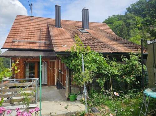 Eingang Hauptwohnung - 6 Zimmer Einfamilienhaus zum Kaufen in Heidenheim