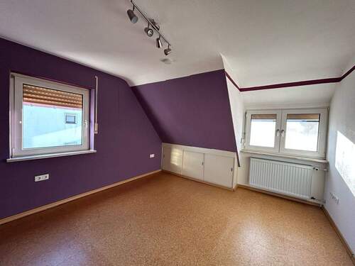 Kinderzimmer im OG - Einfamilienhaus mit 102,00 m&sup2; in Eckental zum Kaufen