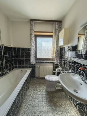 25 Badezimmer OG - 