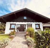 *** Schwarzwald-Stil in der Eifel *** Landleben *** Bungalow-Einfamilienhaus *** Ferienhaus*** sehr gepflegt *** Nahe A60 *** RUHE * NATUR - Niederöfflingen