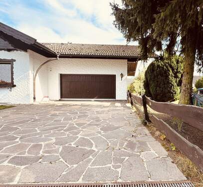 4. Hausansicht - Einfamilienhaus mit 194,00 m² in Niederöfflingen zum Kaufen