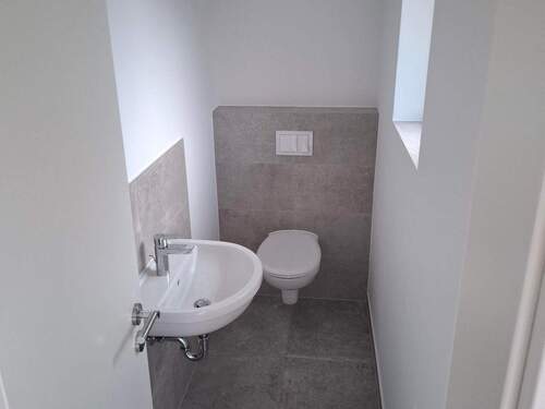 Innenbilder Quickborn, Birkenweg 8 - Gäste WC EG.j - 
