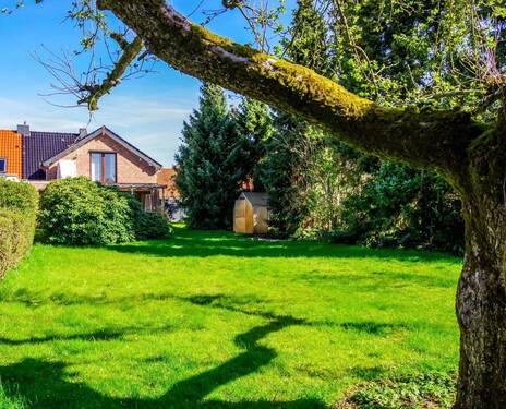 Garten_Rückansicht - 5 Zimmer Doppelhaushälfte in Bremen