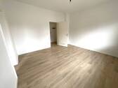 Wohnzimmer - 3 Zimmer Etagenwohnung zur Miete in Nürnberg