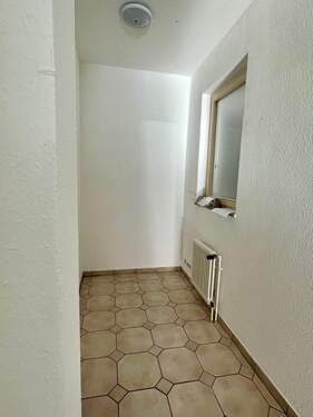 Zimmer - 3 Zimmer Büro in Kehl