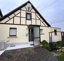 Charmantes Einfamilienhaus in Wiesenbach mit großem Garten - ideal für Familien - Blaufelden / Wiesenbach