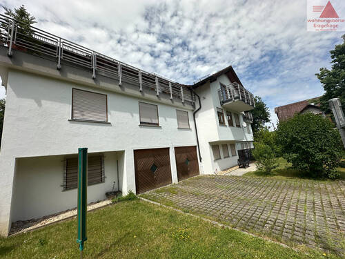 Ansicht Gebäude - 3 Zimmer Mehrfamilienhaus, Wohnhaus in Lichtenstein/Sachsen