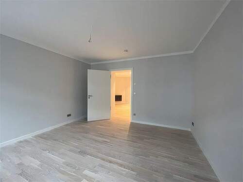 Wohnzimmer - Etagenwohnung in Berlin zum Kaufen