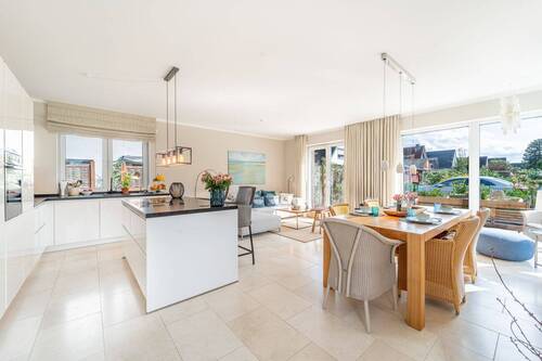 Wohn- & Essbereich - 