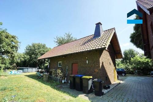 ... mit Gerätehaus - Etagenwohnung mit 165,00 m² in Alpen zum Kaufen