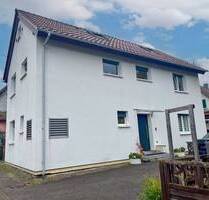 Familientraum mit Zukunft - modernes Haus mit ausbaufähigem DG - Untersteinbach