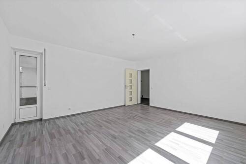Wohnzimmer Erdgeschoss - 1 Zimmer Mehrfamilienhaus, Wohnhaus in Singen / Überlingen am Ried