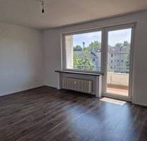 Helle 3-Zimmer-Wohnung mit Balkon - Duisburg Beeck