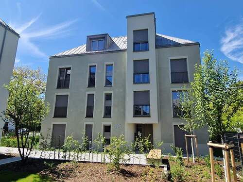 53601a32-f2cf-45cd-801c-b35a8ed0965d - 