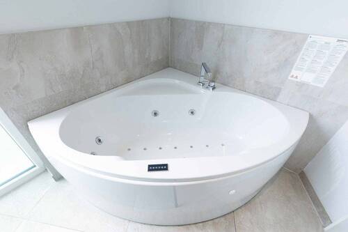 Hochwertige Badewanne - 