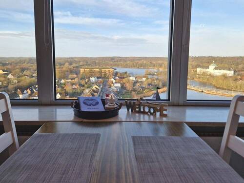 Dieser Ausblick lädt einfach zum Sitzenbleiben ein. - 