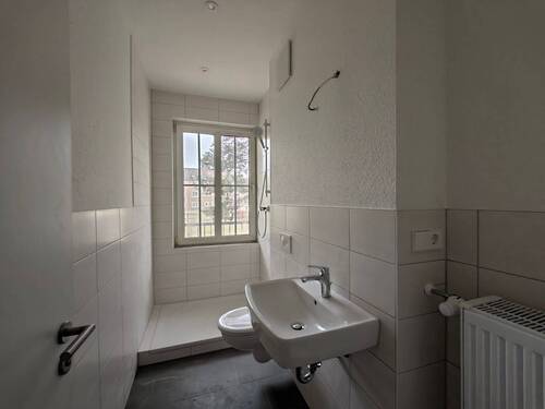 Bad - Etagenwohnung mit 39,50 m² in Dessau-Roßlau zur Miete