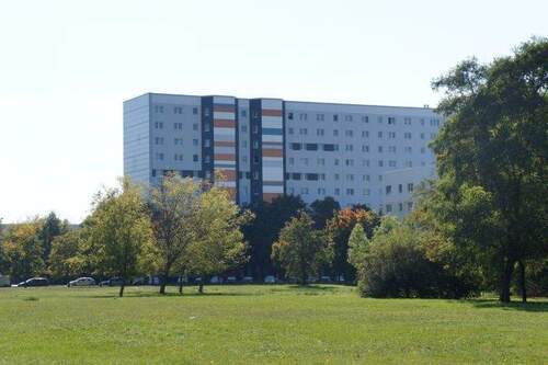 Objekt - Etagenwohnung mit 61,40 m&sup2; in Erfurt zur Miete