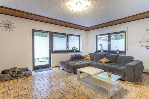 Das Wohnzimmer der Einliegerwohnung Gartengeschoss - 