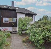 Gestalten - Wohlfühlen - Leben: Reihenendhaus mit schönem Garten in ruhiger Lage von Weyhausen