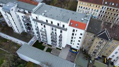Drohnenaufnahme - Stylisch & Zentral: Möbliertes Apartment in Top-Lage