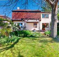 Freistehendes Einfamilienhaus mit Dachterrasse, Garten und viel Platz auf drei Etagen - Berlin Lichtenrade