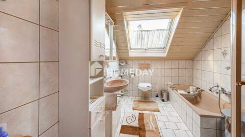 1. OG Badezimmer 1 - 