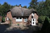 Bild 2 - 4 Zimmer Einfamilienhaus zum Kaufen in Husum