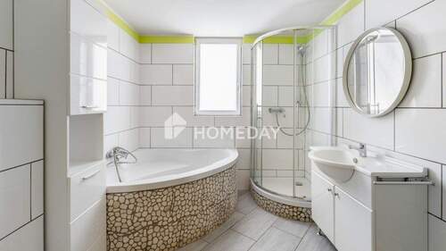 EG Badezimmer 1 - Doppelhaushälfte mit 60,70 m&sup2; in Bad Schönborn zum Kaufen