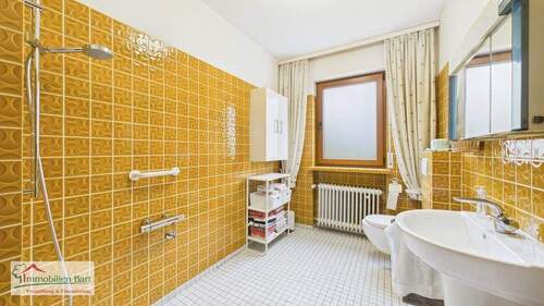 Badezimmer DG - 