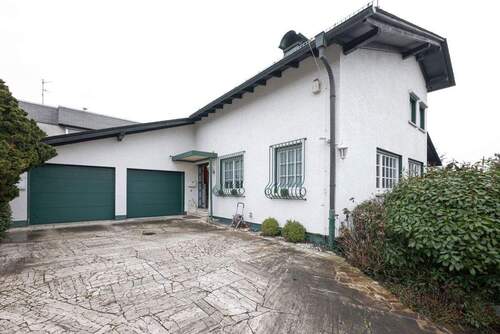 205 Hausansicht Westseite.jpg - 