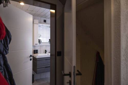 ... weiter geht es in das Badezimmer - 