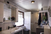 Bad mit ebener Dusche im EG - 