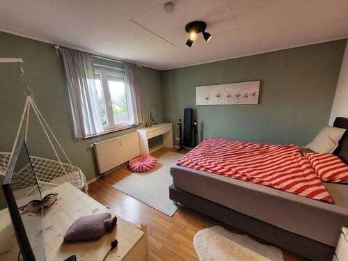 Schlafzimmer1 - 