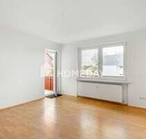 Licht, Ruhe und Struktur - Ihr neues Zuhause mit Loggia und PKW-Stellplatz - Neustadt In Holstein