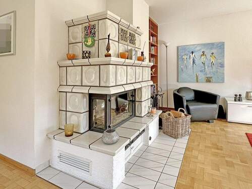 Kamin - Einfamilienhaus mit 125,00 m&sup2; in Hamburg zum Kaufen