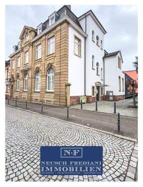 Hochwertige Büroräume in repräsentativem Gebäude zu vermieten - Hochwertige Büro-Praxisräume in einem ausserordentlich repräsentativen Gebäude