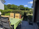 ...mit Terrasse oder Balkon - 