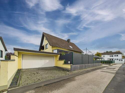 Straßenansicht - 5 Zimmer Einfamilienhaus zum Kaufen in Bad Münstereifel