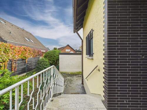 Hauseingang - 5 Zimmer Einfamilienhaus in Bad Münstereifel