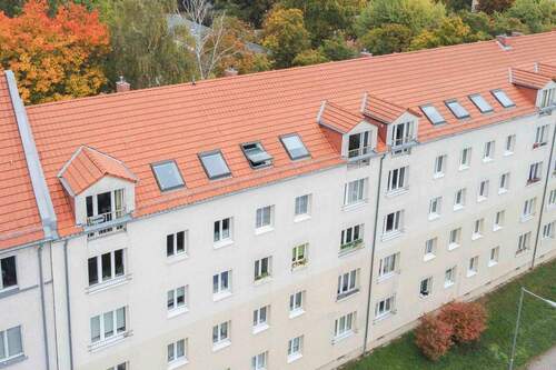 Luftbild Fassade und Dach - 