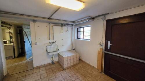 HWR mit Aussenzugang - 